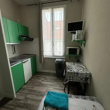 Apartment Agreable A De 10 M² Avec Wifi Néris-les-Bains