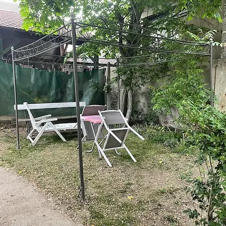 Agreable A De 10 M² Avec Wifi *