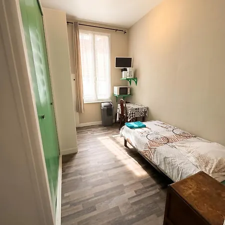 Agreable A De 10 M² Avec Wifi *